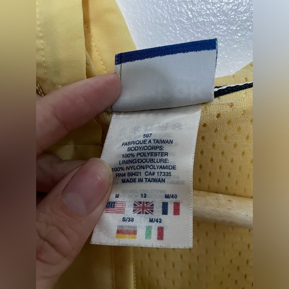 WOMENS VINTAGE REEBOK WINDBREAKER PULLOVER JACKET Size M Yellow - Picture 9 of 12